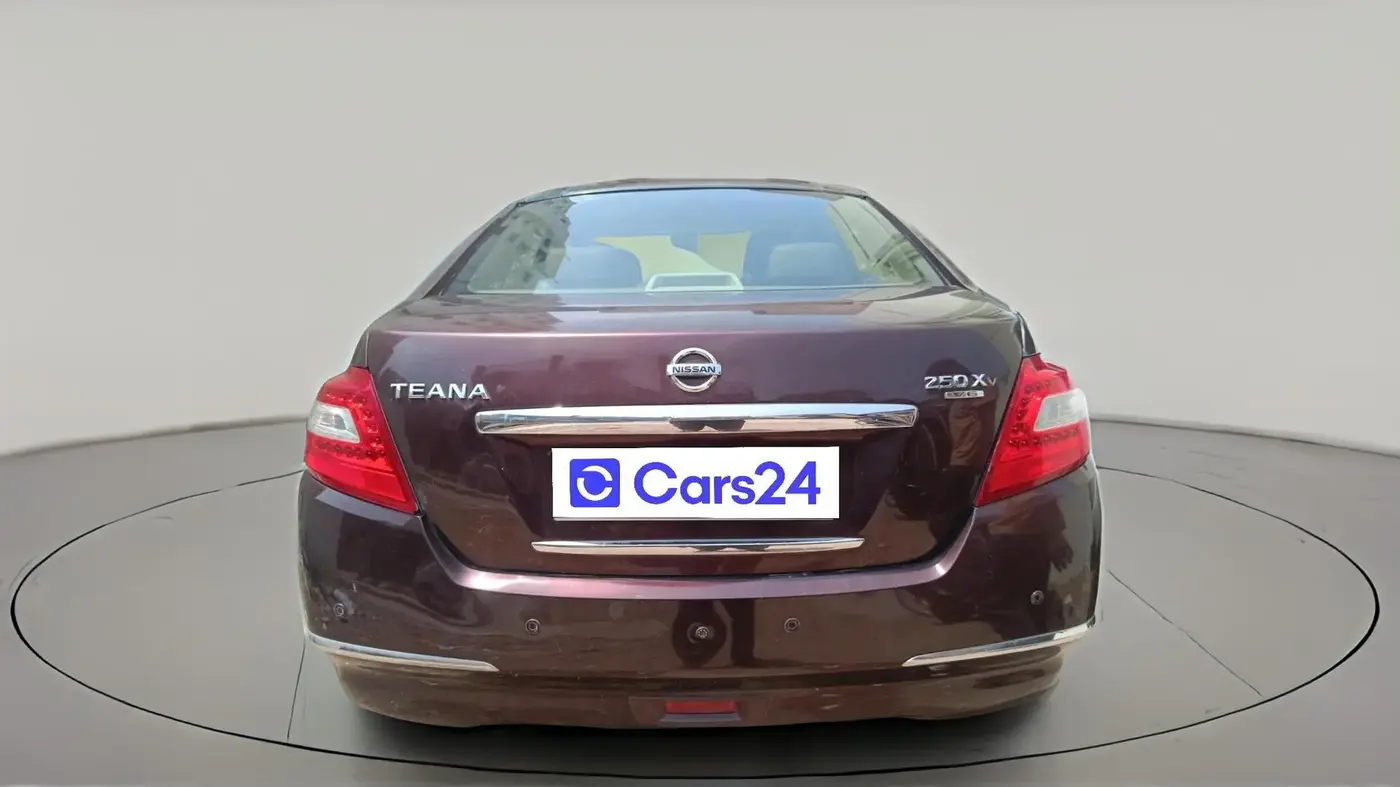2011 Nissan Teana 250XV, Petrol, Automatic, 1,43,051 km, exterior