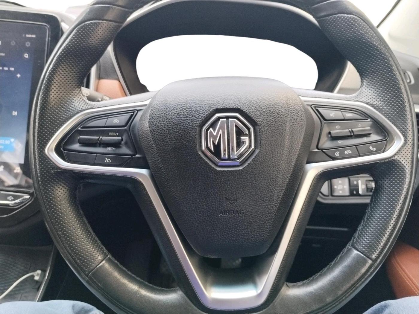 2021 MG HECTOR PLUS SELECT 2.0 DIESEL TURBO MT 7-STR, Diesel, Manual, 76,811 km, interior