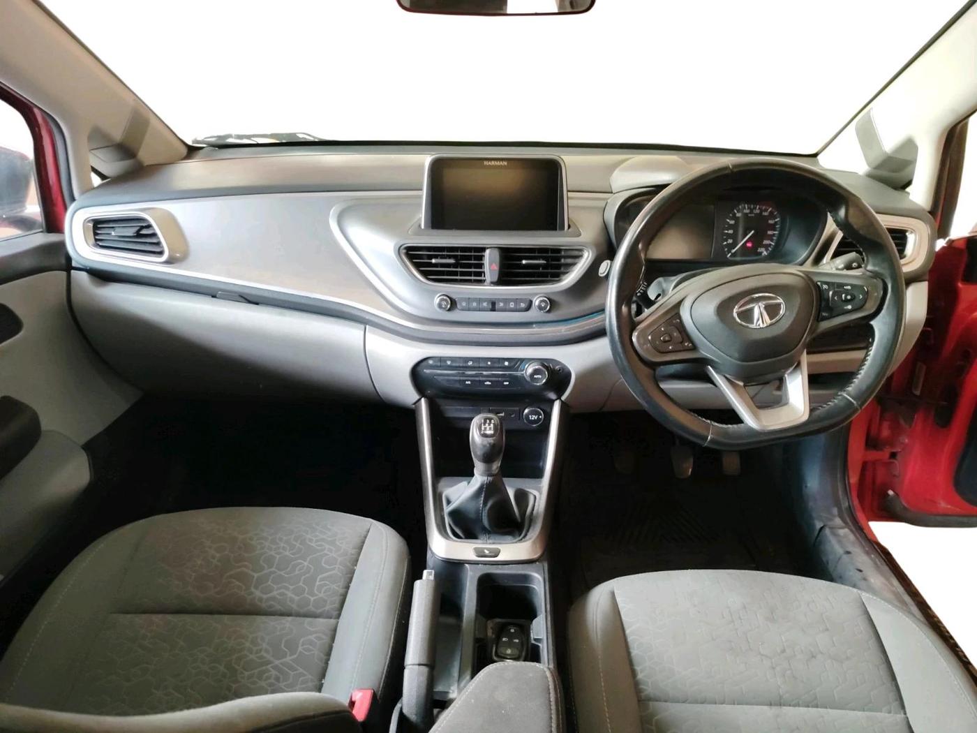 2021 Tata ALTROZ XZ PETROL, Petrol, Manual, 58,818 km, interior