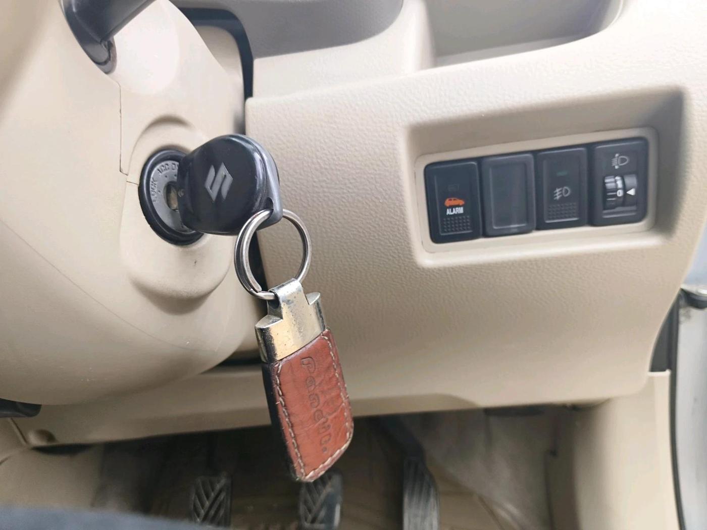 2013 Maruti Ertiga VXI, Petrol, Manual, 77,120 km, interior