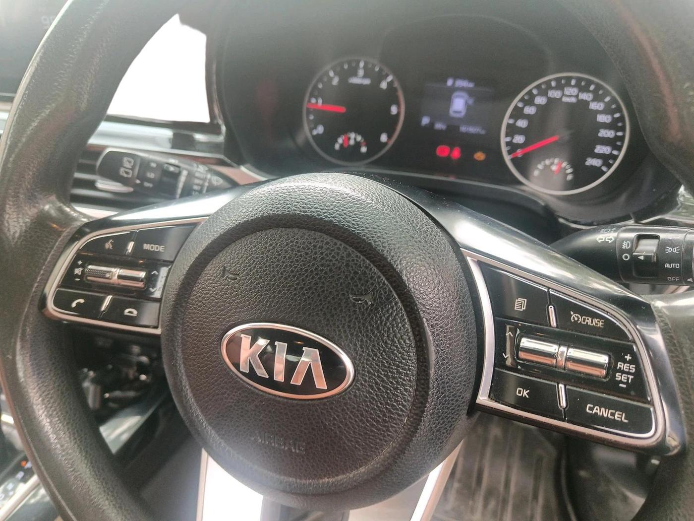 2020 KIA SELTOS HTK PLUS AT 1.5 DIESEL, Diesel, Automatic, 1,01,507 km, interior