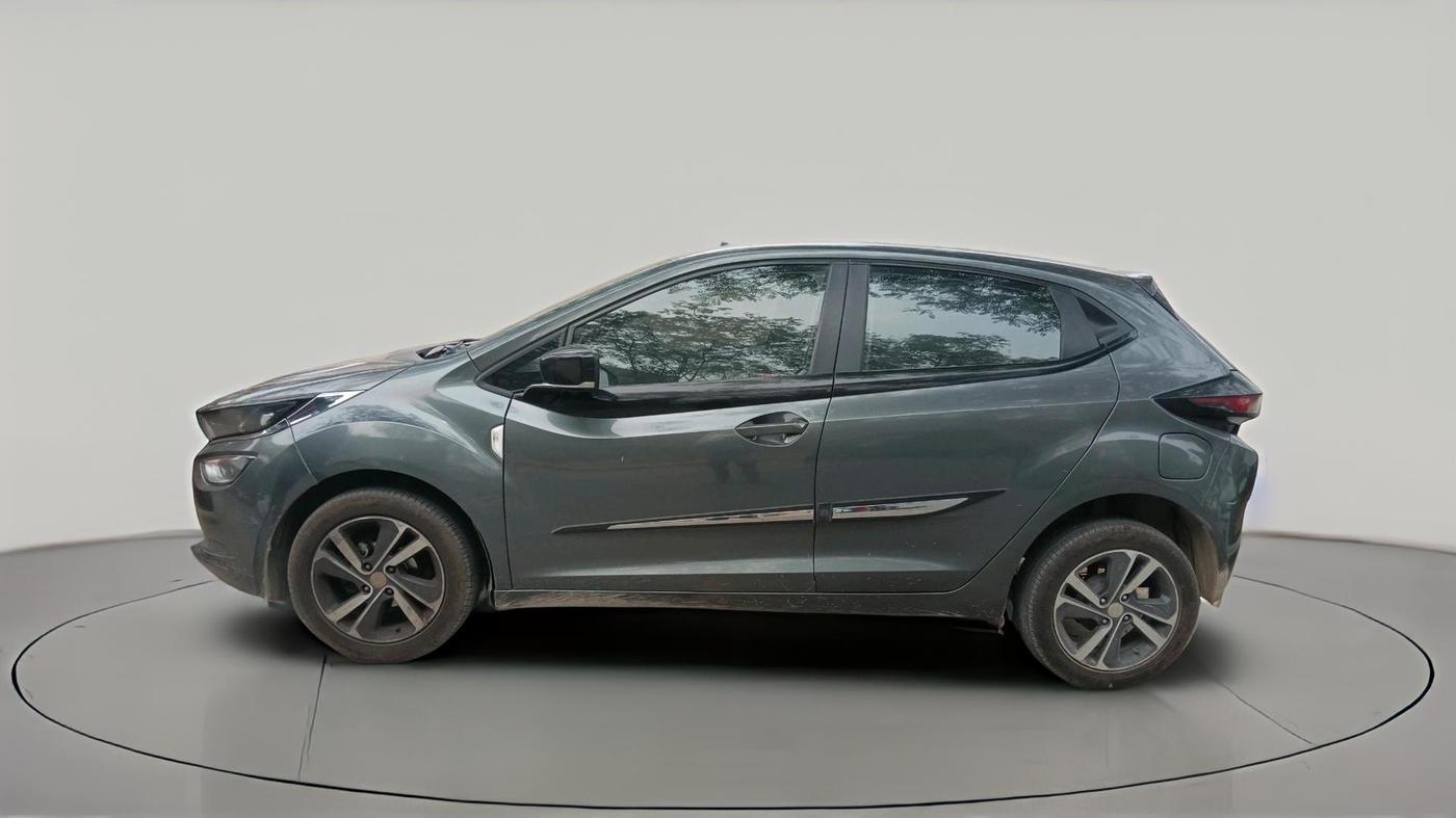 2022 Tata ALTROZ XZ PETROL, Petrol, Manual, 1,01,573 km, exterior