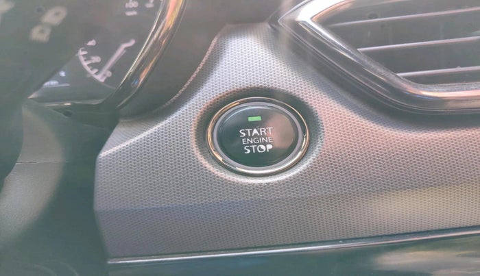 2021 Tata Harrier XZA PLUS 2.0L DARK EDITION, Diesel, Automatic, 70,250 km, interior