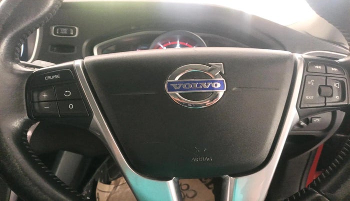2016 Volvo V40 Cross Country D3, Diesel, Automatic, 1,13,768 km, interior