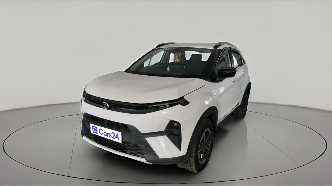 2024 Tata NEXON CREATIVE  AMT 1.2 PETROL, Petrol, Automatic, 26,996 km, exterior