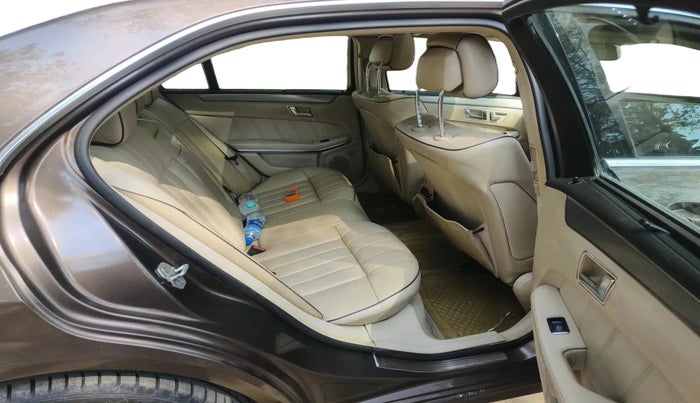 2013 Mercedes Benz E Class E 250 CDI AVANTGARDE, Diesel, Automatic, 1,05,383 km, interior