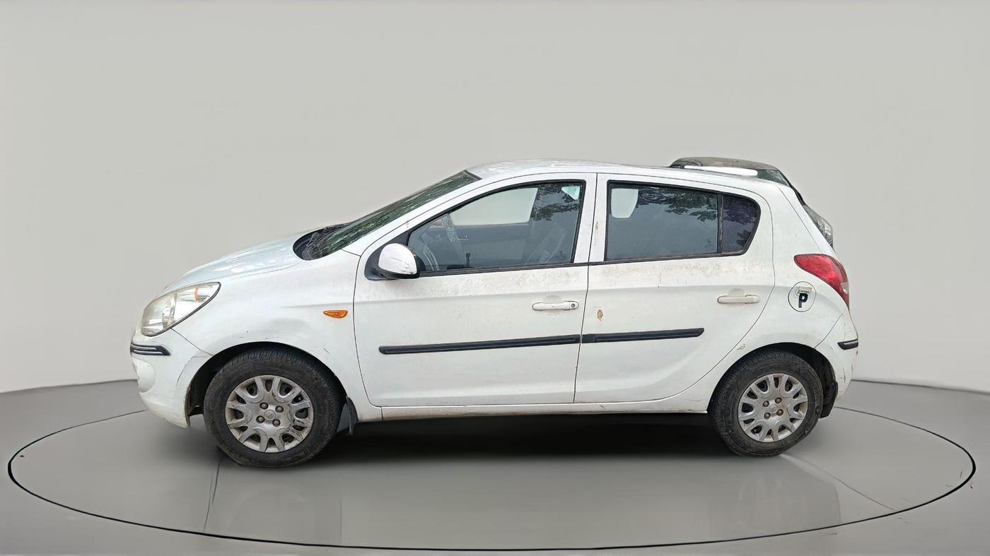 2010 Hyundai i20 MAGNA 1.2, Petrol, Manual, 1,02,440 km, exterior