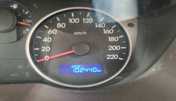 2010 Hyundai i20 MAGNA 1.2, Petrol, Manual, 1,02,440 km, interior
