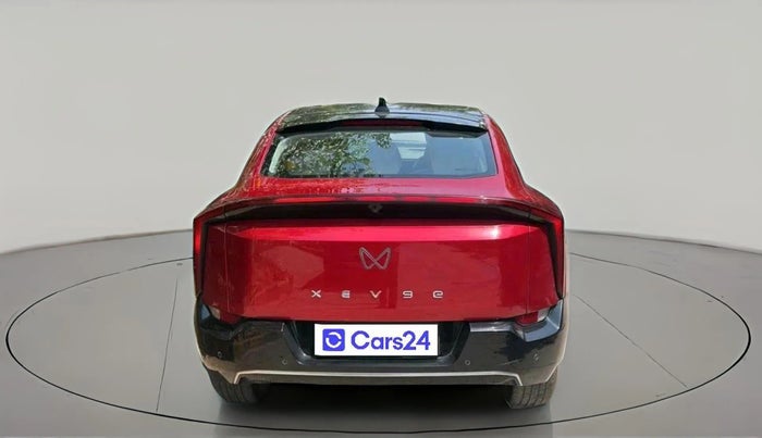 2025 Mahindra XEV 9e Pack Three B79 KWH, Electric, Automatic, 20,318 km, exterior