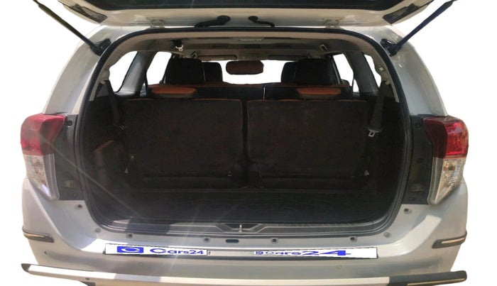 2023 Toyota Innova Crysta 2.4 GX 8STR, Diesel, Manual, 42,019 km, exterior