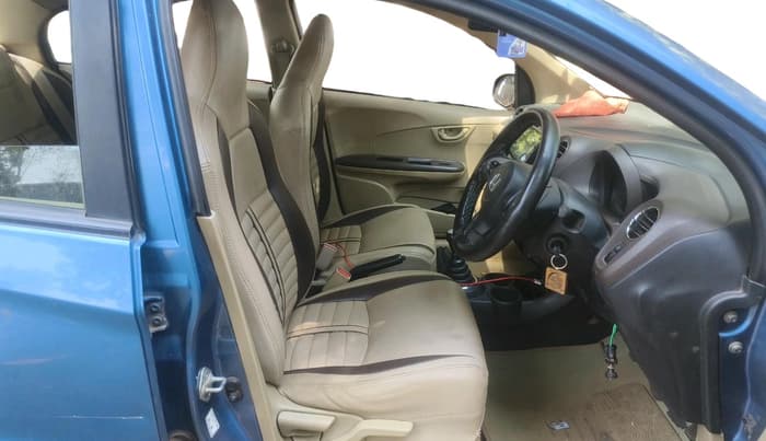 2013 Honda Amaze 1.5L I-DTEC S, Diesel, Manual, 1,93,635 km, interior