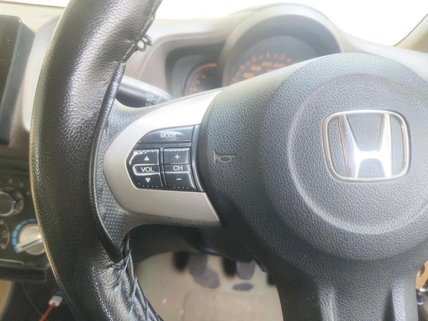 2013 Honda Amaze 1.5L I-DTEC S, Diesel, Manual, 1,93,635 km, interior