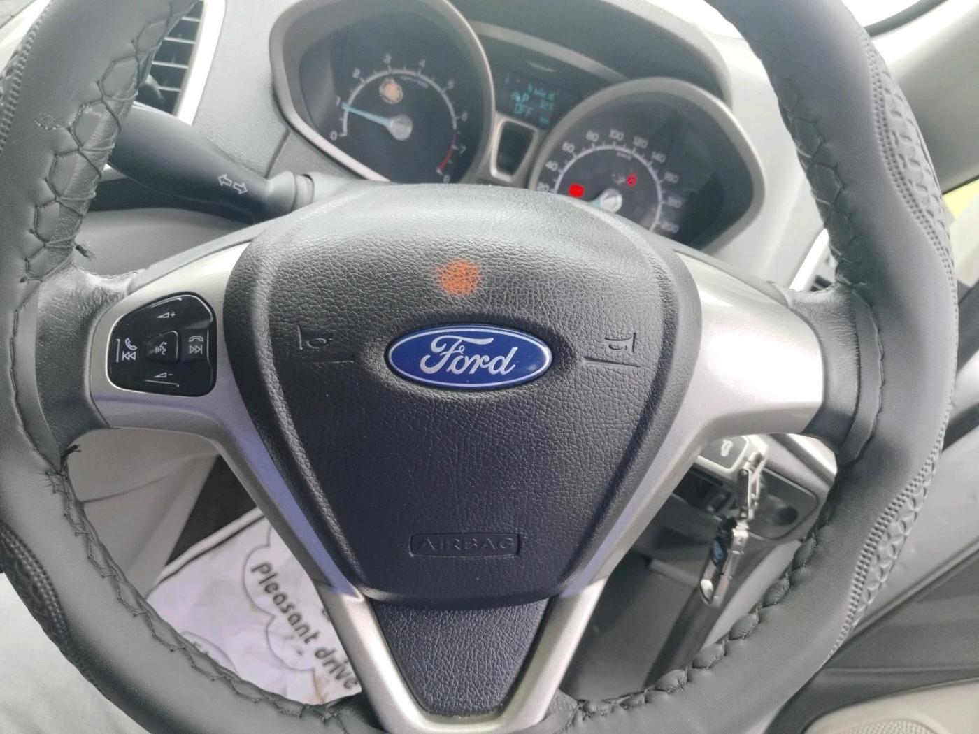 2014 Ford Ecosport TITANIUM 1.5L PETROL AT, Petrol, Automatic, 56,566 km, interior