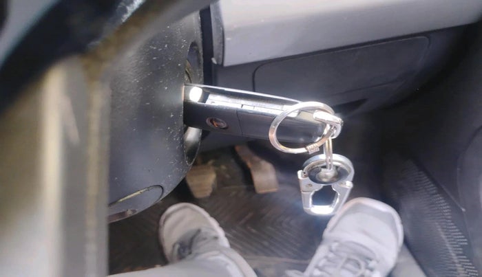 2020 Tata NEXON XM PETROL, Petrol, Manual, 98,632 km, interior