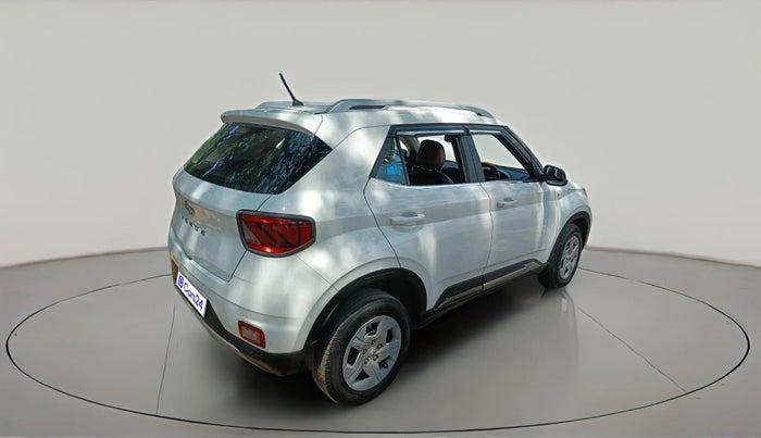 2022 Hyundai VENUE S 1.2, Petrol, Manual, 80,227 km, exterior