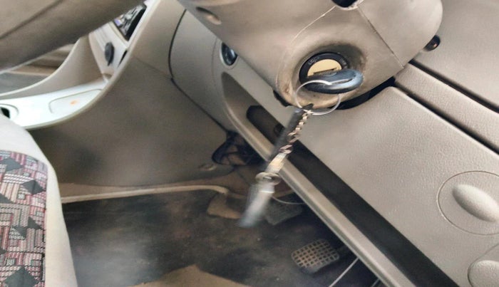 2006 Tata Indigo Marina GLS BS-III, Petrol, Manual, 55,138 km, interior