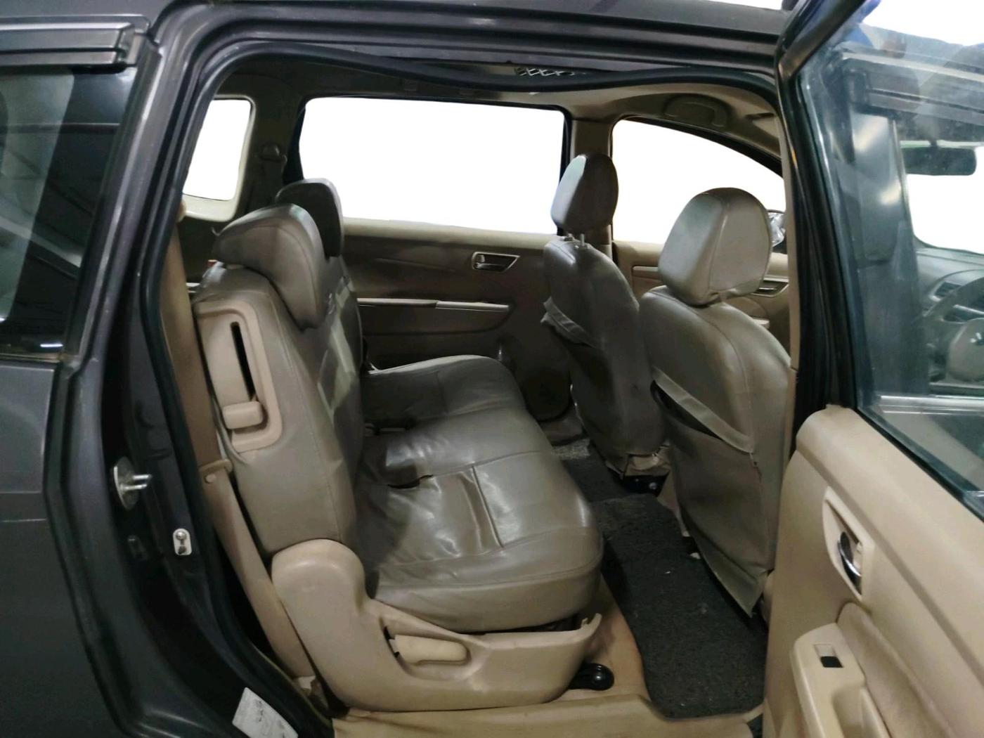 2013 Maruti Ertiga VDI, Diesel, Manual, 1,65,412 km, interior