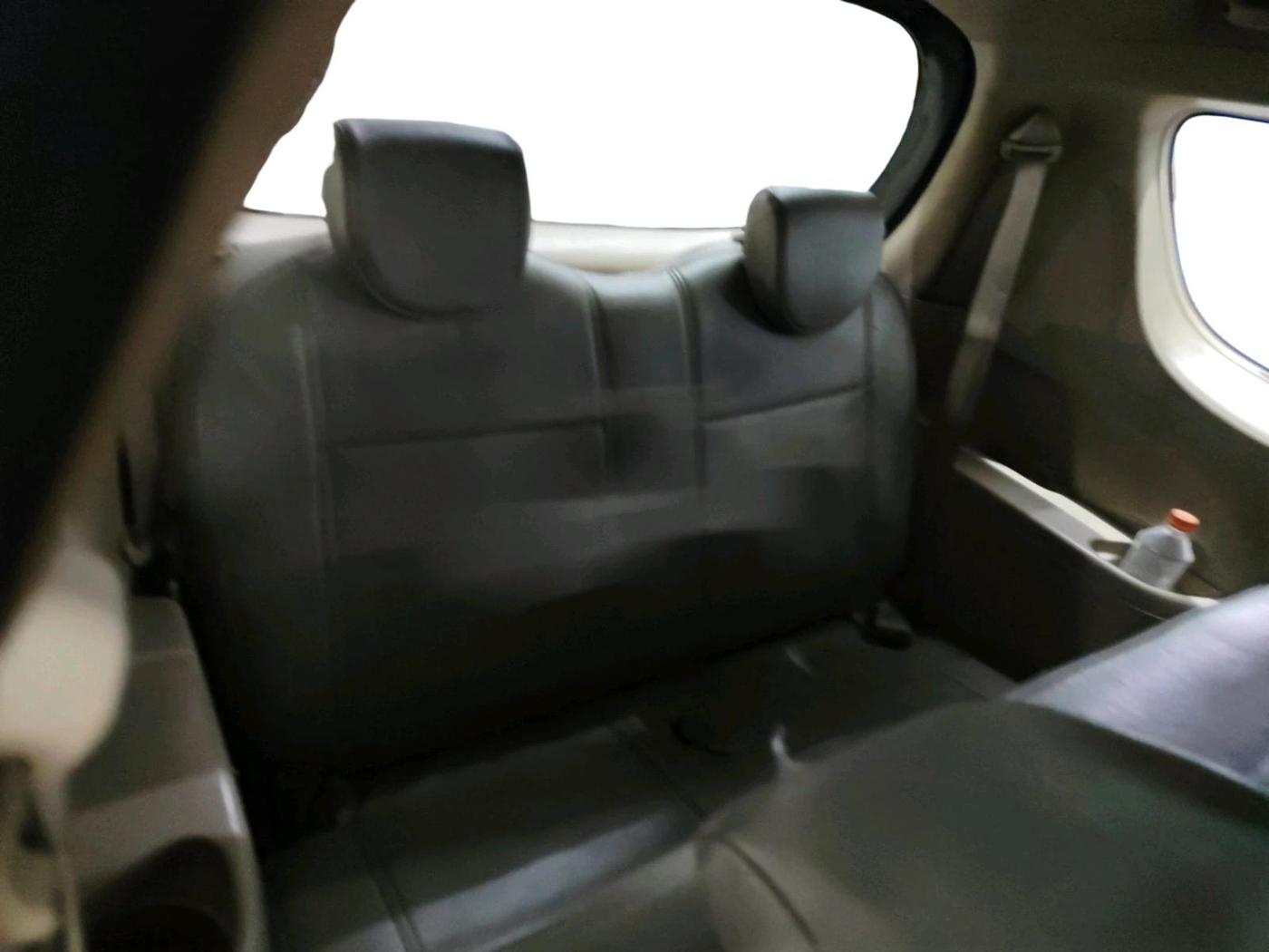 2013 Maruti Ertiga VDI, Diesel, Manual, 1,65,412 km, interior