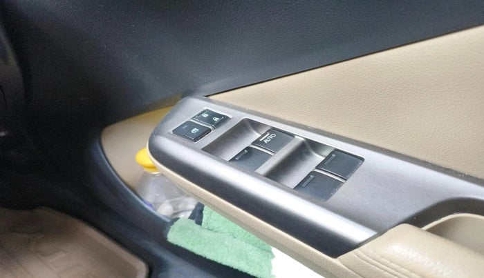 2017 Honda City 1.5L I-DTEC VX, Diesel, Manual, 1,11,330 km, interior