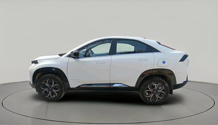 2025 Tata Curvv Creative Plus S 1.5 Diesel 7DCA, Diesel, Automatic, 4,811 km, exterior