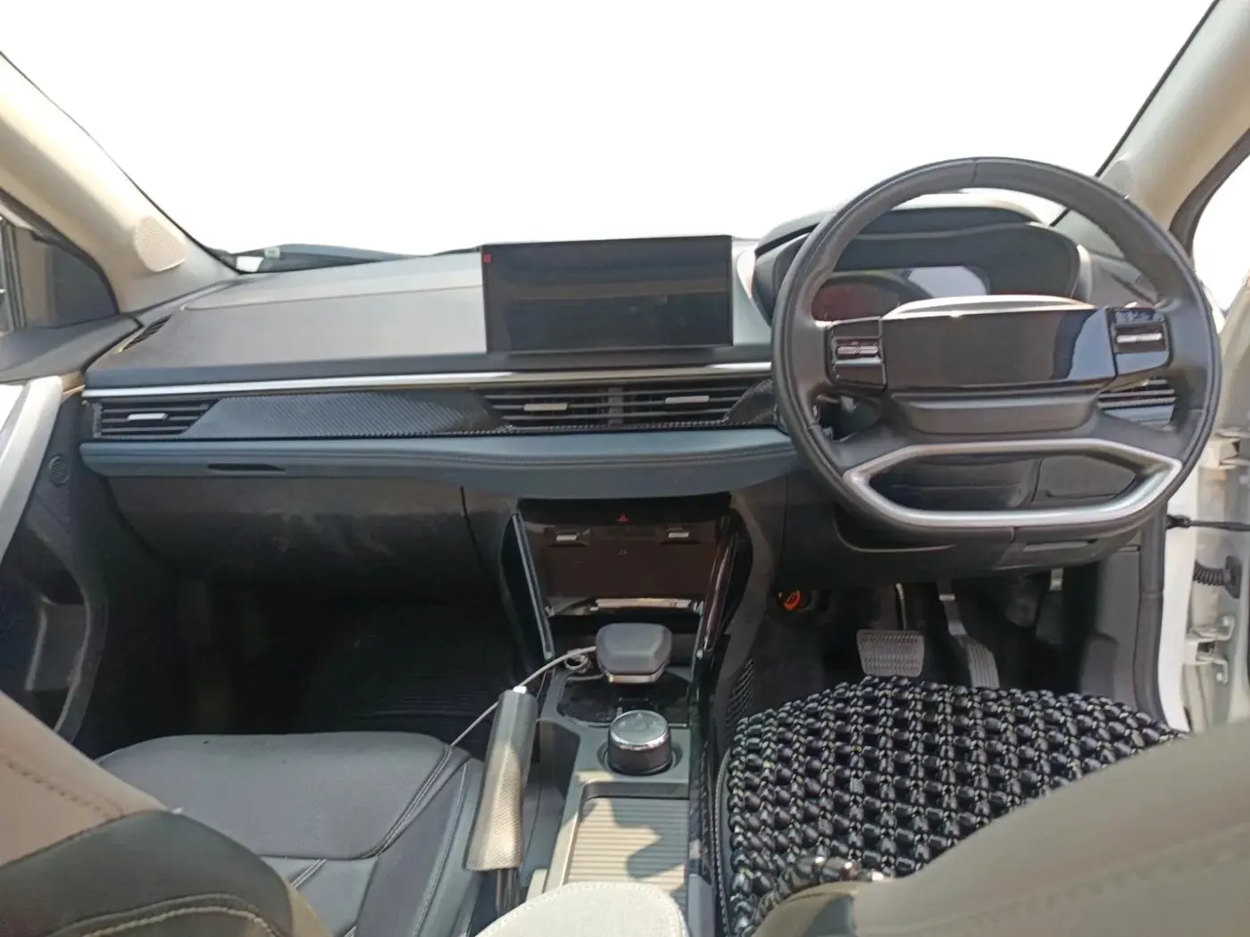 2025 Tata Curvv Creative Plus S 1.5 Diesel 7DCA, Diesel, Automatic, 4,811 km, interior