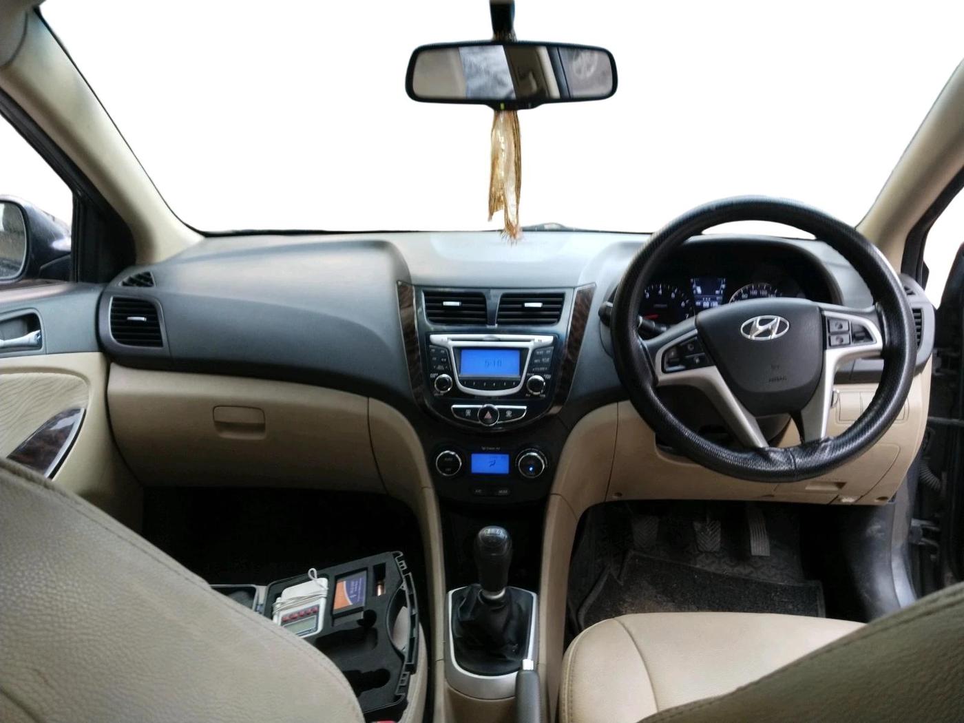 2014 Hyundai Verna FLUIDIC 1.4 VTVT CX, Petrol, Manual, 88,138 km, interior