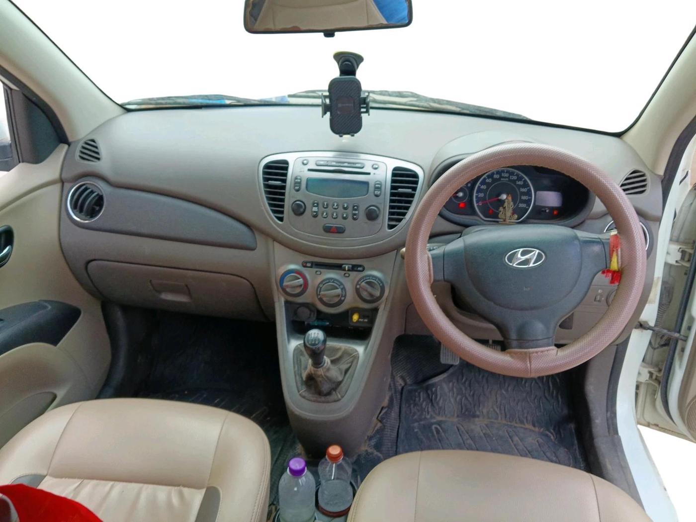 2011 Hyundai i10 SPORTZ 1.2, Petrol, Manual, 72,484 km, interior