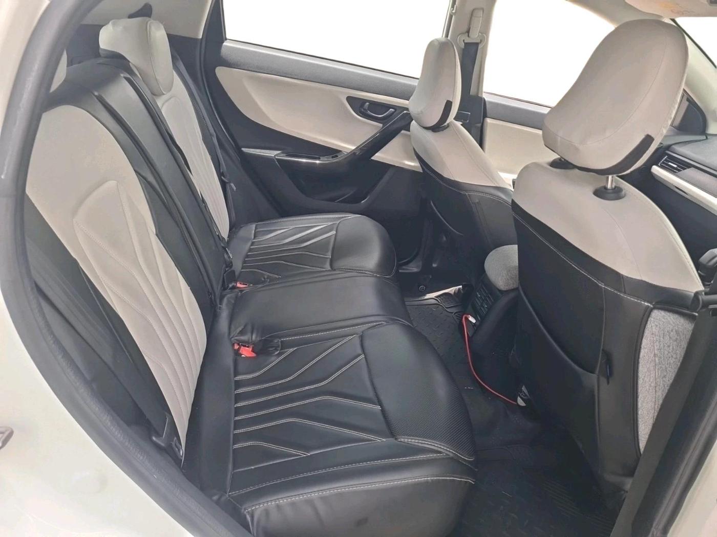 2024 Tata Curvv Creative S 1.5 Diesel 6MT, Diesel, Manual, 23,401 km, interior