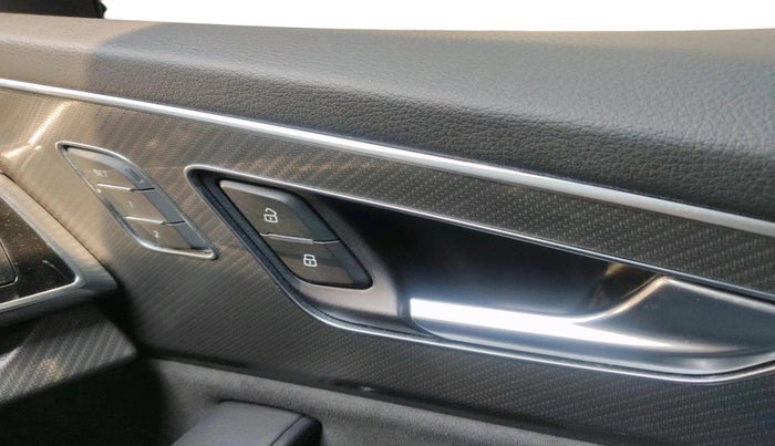 2021 Audi RS Q8 4.0 TFSI QUATTRO, Petrol, Automatic, 27,583 km, interior