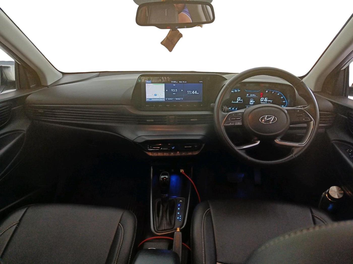 2022 Hyundai NEW I20 ASTA 1.2 AT, Petrol, Automatic, 92,354 km, interior