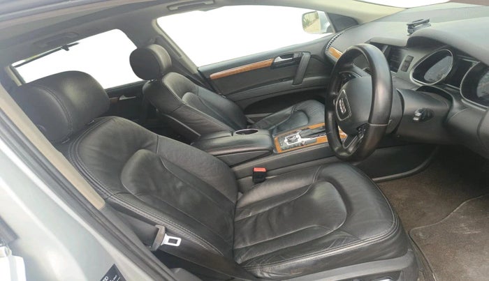 2014 Audi Q7 35 TDI PREMIUM, Diesel, Automatic, 1,12,027 km, interior