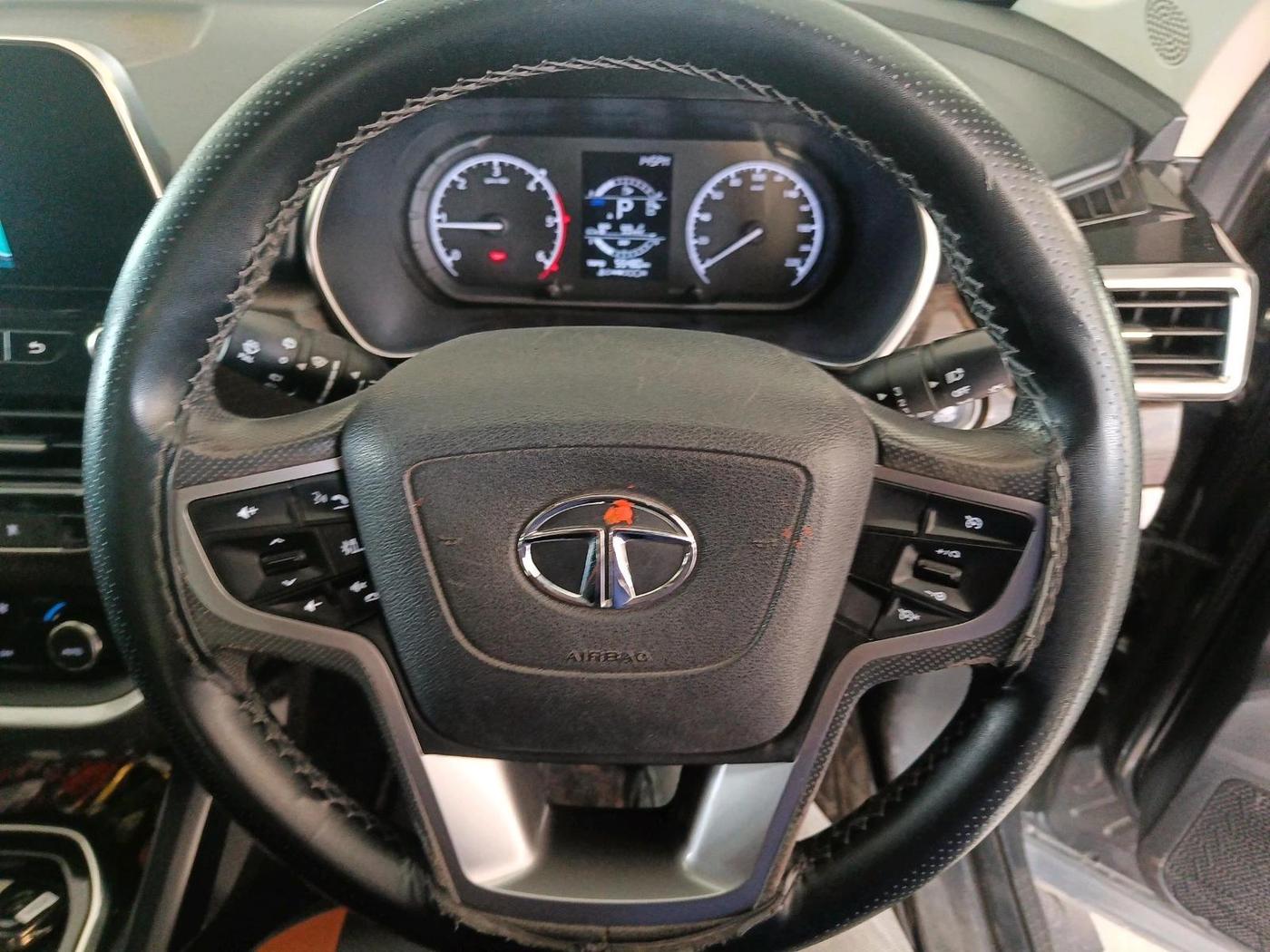 2022 Tata Harrier XTA 2.0L KRYOTEC PLUS, Diesel, Automatic, 58,926 km, interior
