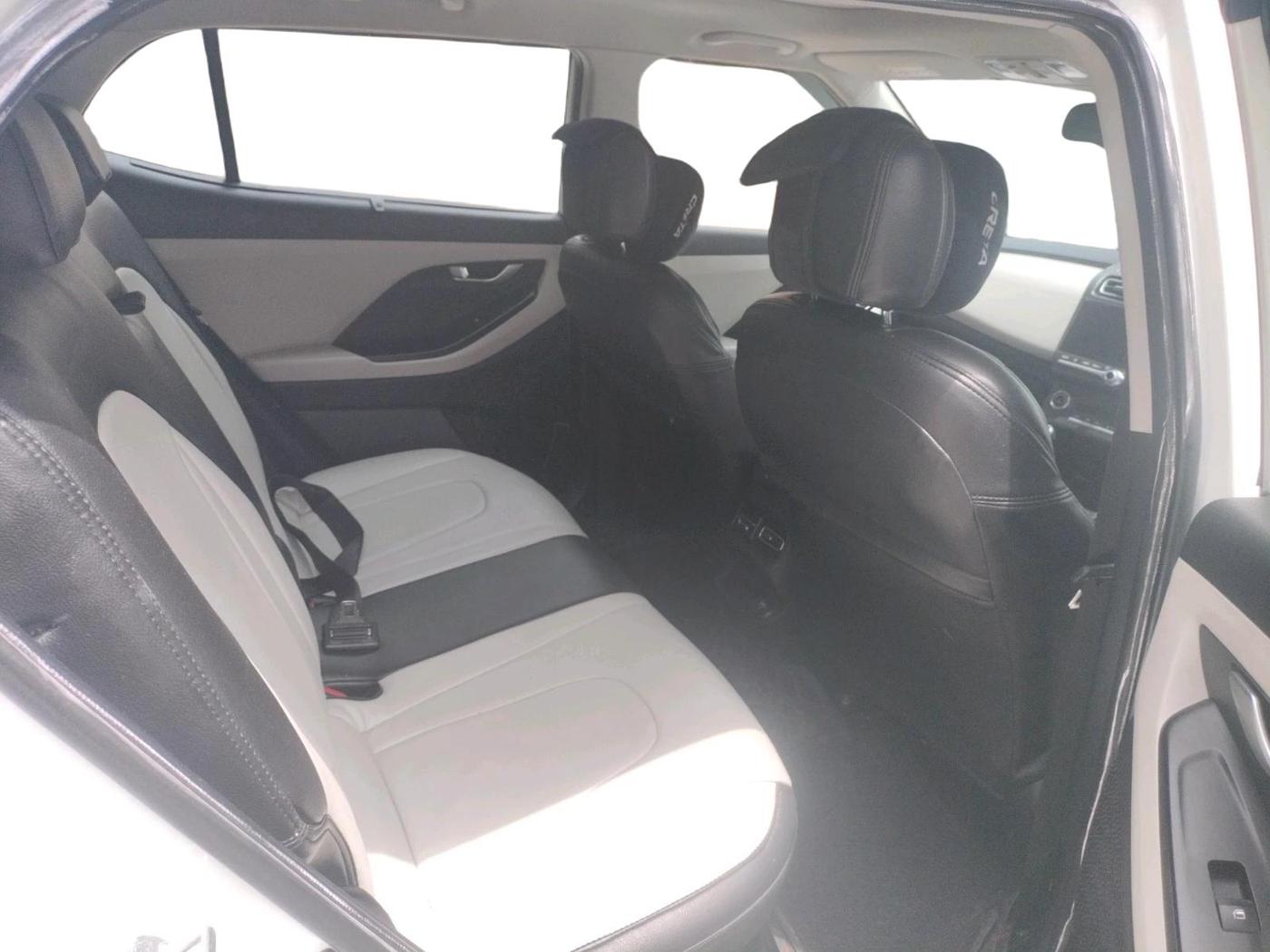 2022 Hyundai Creta SX 1.5 PETROL, Petrol, Manual, 29,300 km, interior