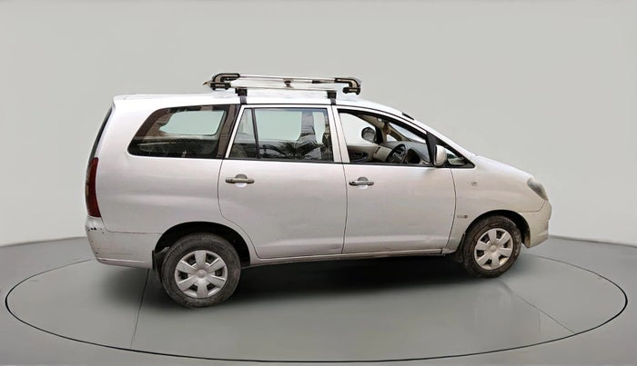 2007 Toyota Innova G4 2.5 8 STR, Diesel, Manual, 79,100 km, exterior