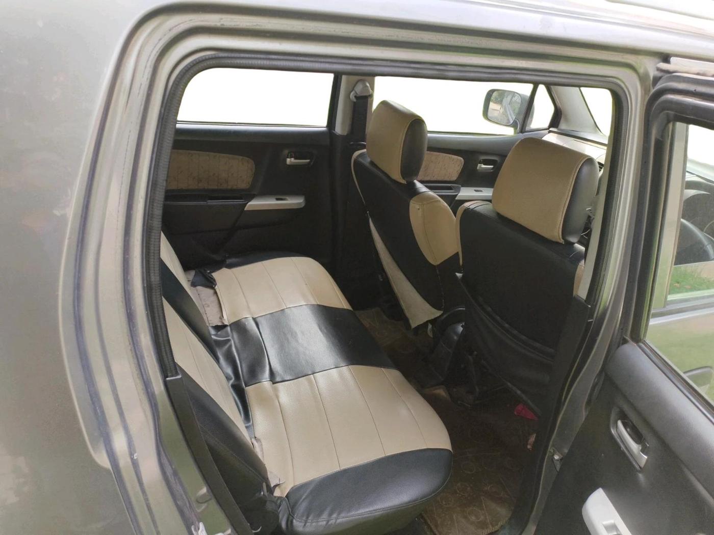 2016 Maruti Wagon R 1.0 VXI, Petrol, Manual, 2,13,700 km, interior