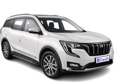 2023 Mahindra XUV700 - SUV - Diesel - Manual - ₹17.50 lakh