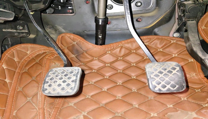 2022 MG HECTOR PLUS SHARP 2.0 DIESEL TURBO MT 6-STR DUAL TONE, Diesel, Manual, 99,148 km, interior