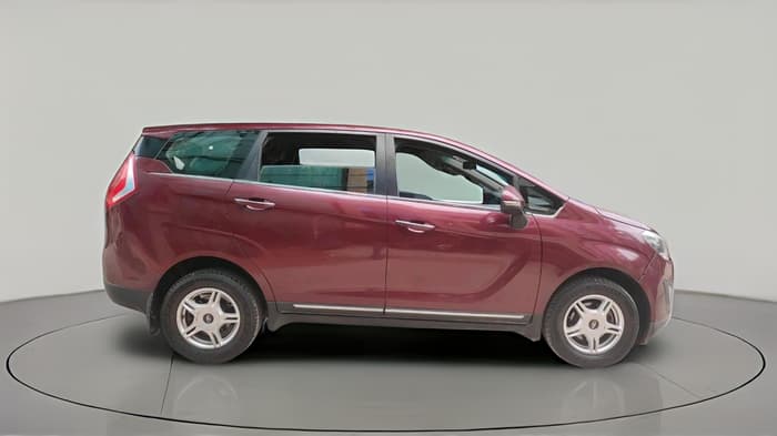 2020 Mahindra MARAZZO M6 8 STR, Diesel, Manual, 1,02,409 km, exterior
