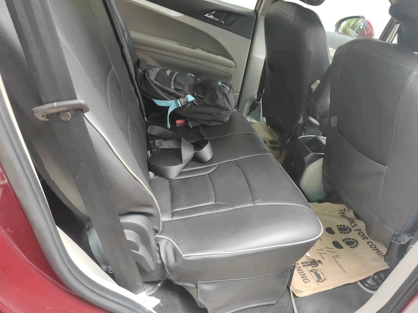 2020 Mahindra MARAZZO M6 8 STR, Diesel, Manual, 1,02,409 km, interior