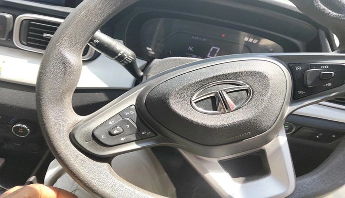 2023 Tata PUNCH ACCOMPLISHED AMT, Petrol, Automatic, 14,598 km, interior
