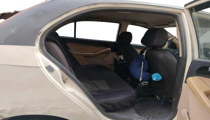 2011 Tata Indica Vista LS QUADRAJET, Diesel, Manual, 1,24,536 km, interior