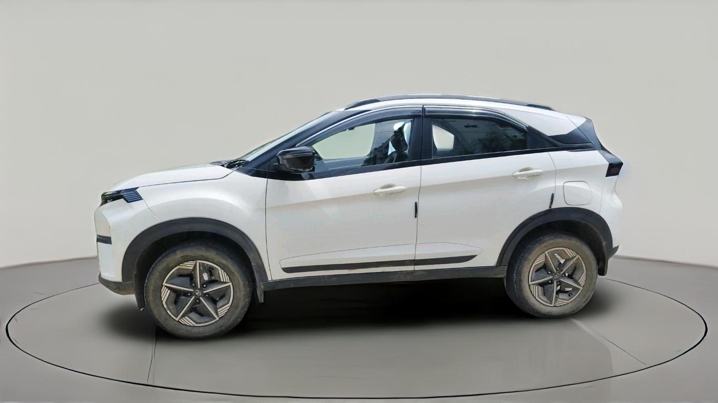 2023 Tata NEXON CREATIVE + 1.2 PETROL, Petrol, Manual, 33,719 km, exterior