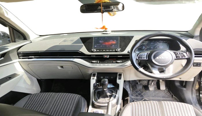 2022 KIA CARENS PRESTIGE PLUS 1.4 PETROL 7 STR, Petrol, Manual, 47,973 km, interior