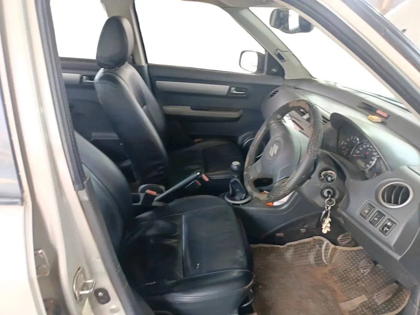 2008 Maruti Swift Dzire VXI 1.3, Petrol, Manual, 81,529 km, interior