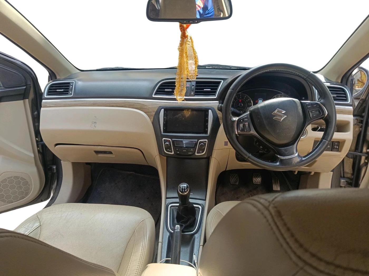2021 Maruti Ciaz ALPHA 1.5 SHVS PETROL, Petrol, Manual, 1,20,272 km, interior