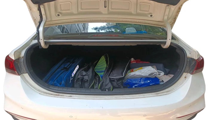 2019 Hyundai Verna 1.6 VTVT SX (O) AT, Petrol, Automatic, 68,344 km, exterior