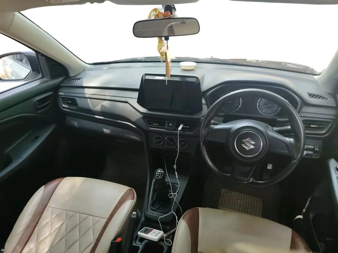 2023 Maruti BREZZA LXI S- CNG, CNG, Manual, 92,060 km, interior