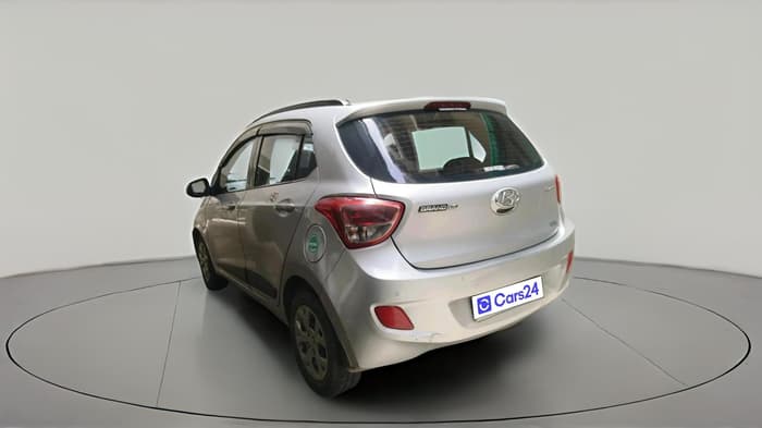 2015 Hyundai Grand i10 SPORTZ 1.2 KAPPA VTVT, Petrol, Manual, 1,10,758 km, exterior