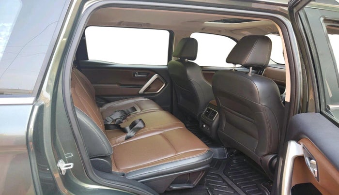 2023 Mahindra SCORPIO-N Z8 DIESEL AT 2WD 7 STR, Diesel, Automatic, 45,986 km, interior