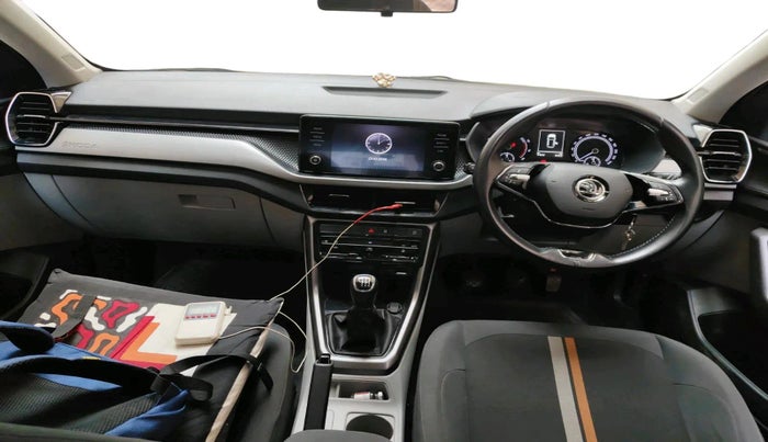 2023 Skoda KUSHAQ AMBITION 1.0L TSI MT, Petrol, Manual, 51,842 km, interior